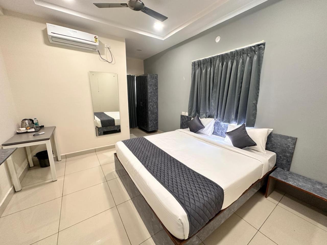 Hotel Aerotel,Hyderabad Shamshabad Dış mekan fotoğraf