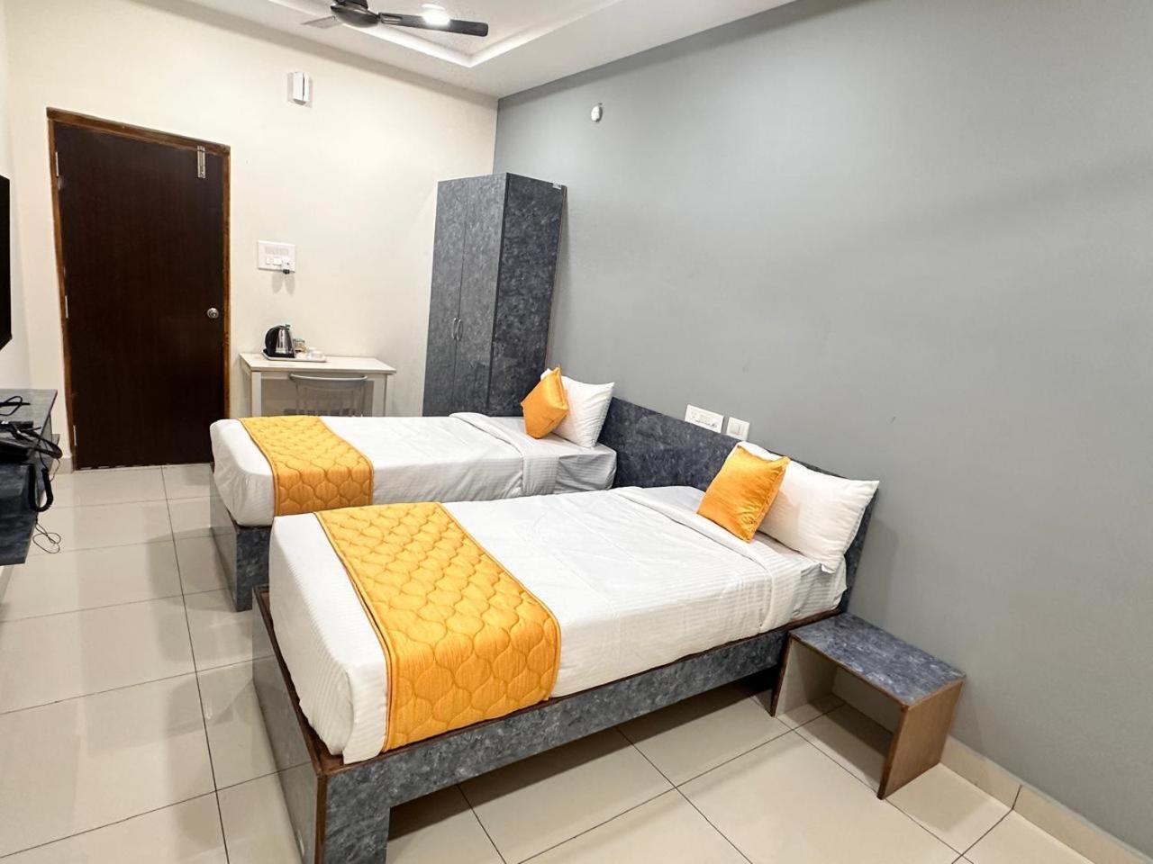 Hotel Aerotel,Hyderabad Shamshabad Dış mekan fotoğraf
